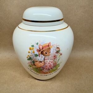 Vintage Crown Devon Porcelain Ginger Jar with Lid Featuring Field Mouse Floral.